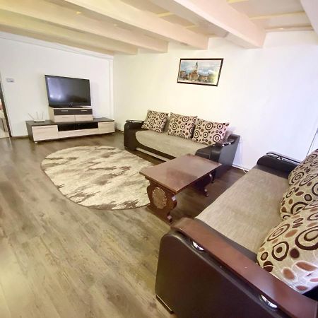 Sauna Apartament 布拉索夫 外观 照片