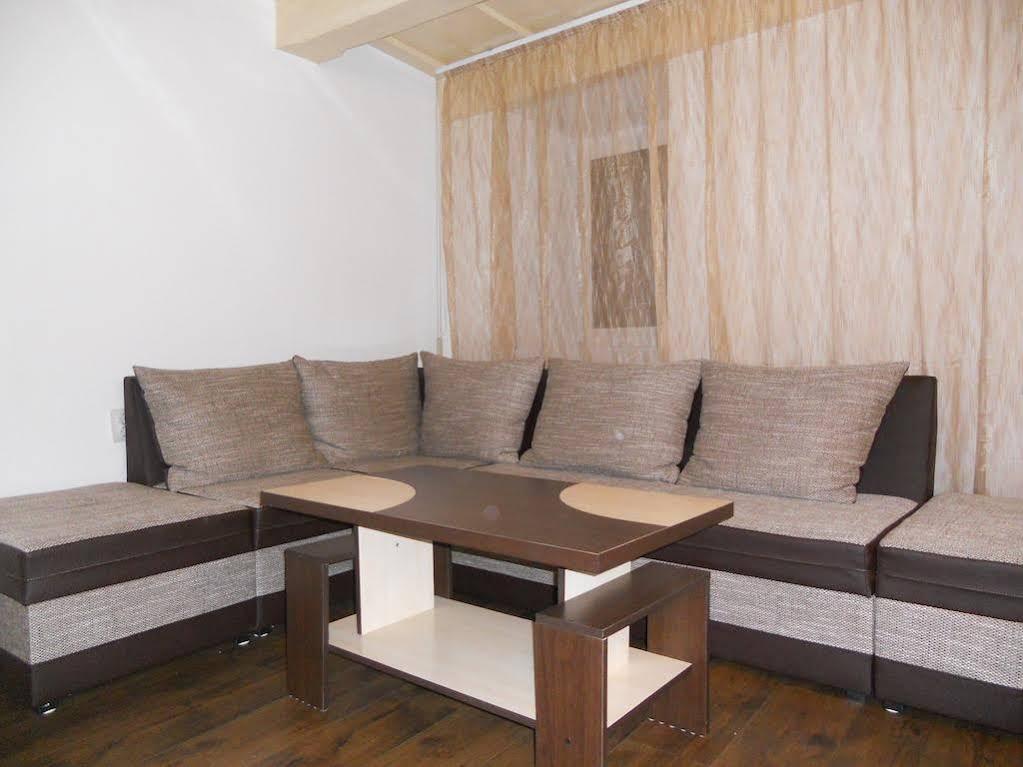 Sauna Apartament 布拉索夫 外观 照片